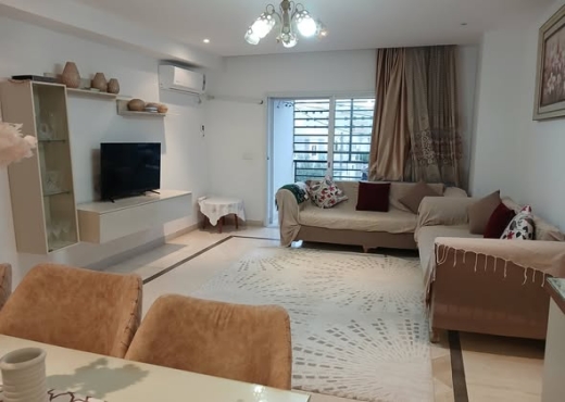 A VENDRE : Appartement s +3 à la Gazelle