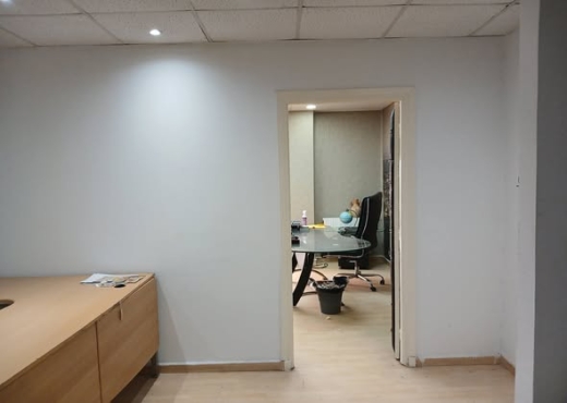 À VENDRE : bureau s+4 au Lac1. - Bien immobilier à {"id":23,"country_id":219,"name":"TUNIS","slug":"tunis"} - Image 4 - Sonia Immo - Agence Immobilière Sonia Immo