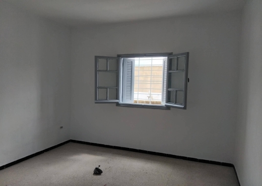 À LOUER : Étage de villa à Borj Louzir - Bien immobilier à {"id":1,"country_id":219,"name":"ARIANA","slug":"ariana"} - Image 2 - Sonia Immo - Agence Immobilière Sonia Immo