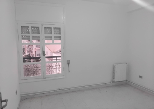 À VENDRE : S+3 cité Ennasr. - Bien immobilier à {"id":1,"country_id":219,"name":"ARIANA","slug":"ariana"} - Image 2 - Sonia Immo - Agence Immobilière Sonia Immo